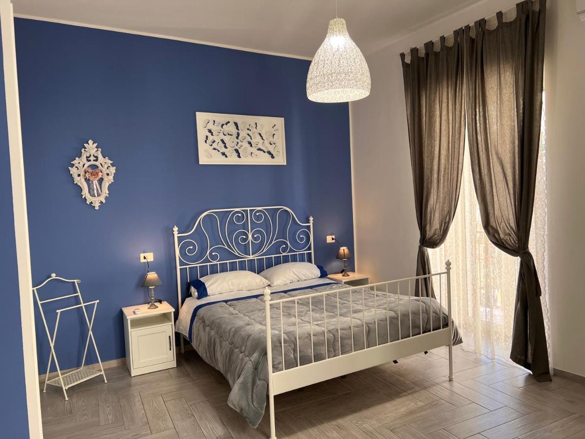 Vico Longo 25 - Ensuit Flat In The Heart Of נאפולי מראה חיצוני תמונה