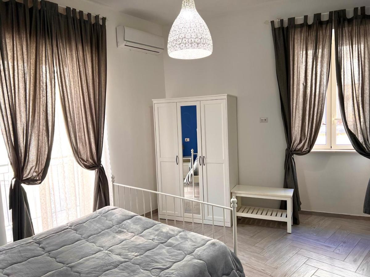 Vico Longo 25 - Ensuit Flat In The Heart Of נאפולי מראה חיצוני תמונה