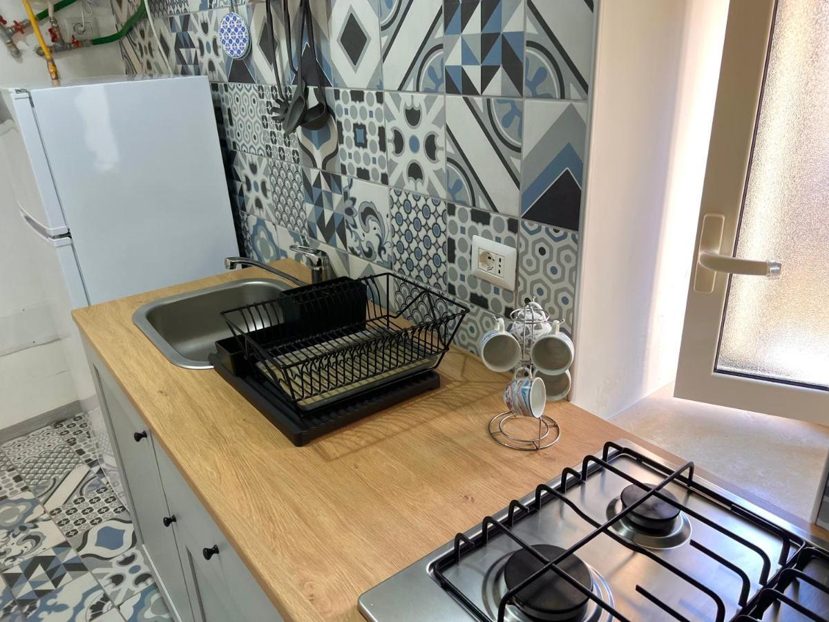 Vico Longo 25 - Ensuit Flat In The Heart Of נאפולי מראה חיצוני תמונה