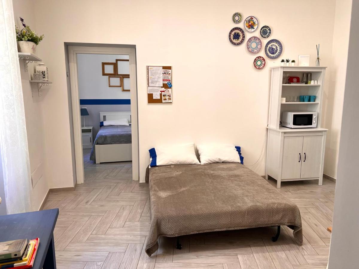 Vico Longo 25 - Ensuit Flat In The Heart Of נאפולי מראה חיצוני תמונה